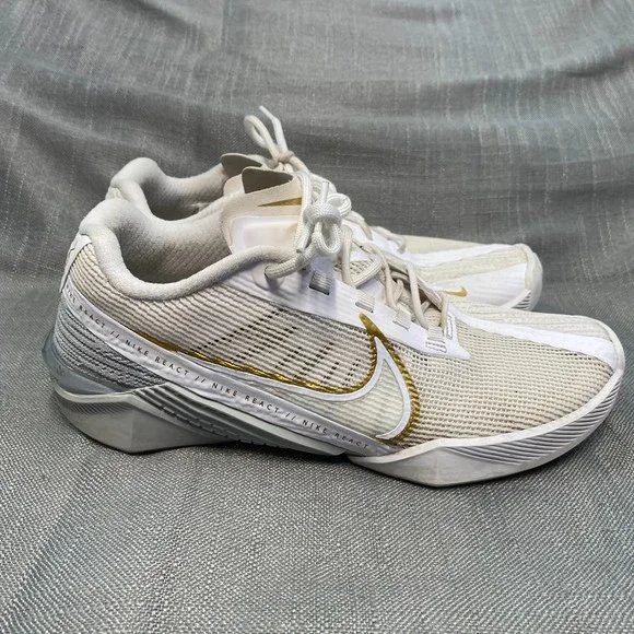 Nike Shoes Nike React Metcon Turbo White Metallic Gold Ct24910